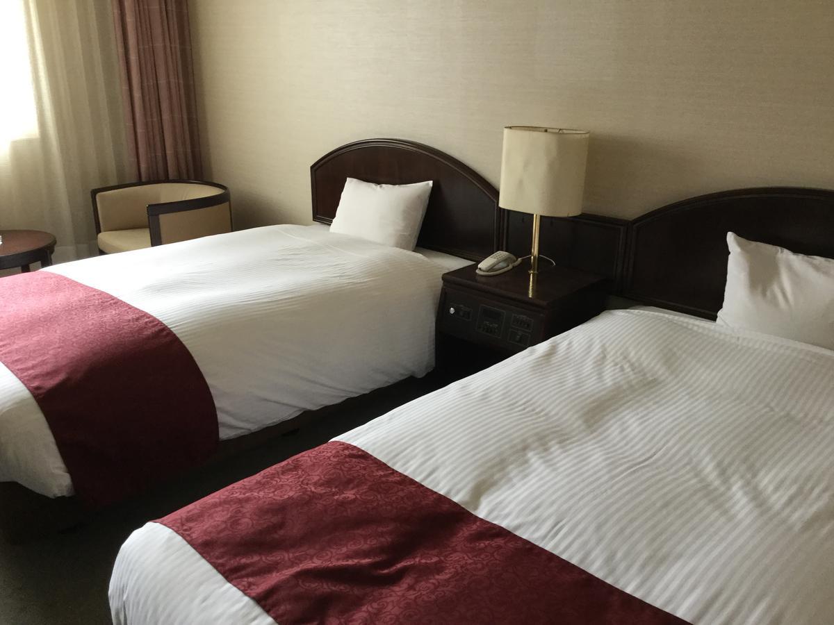 Utsunomiya Inter Resort Hotel & Golf Tsuru Country Club Extérieur photo