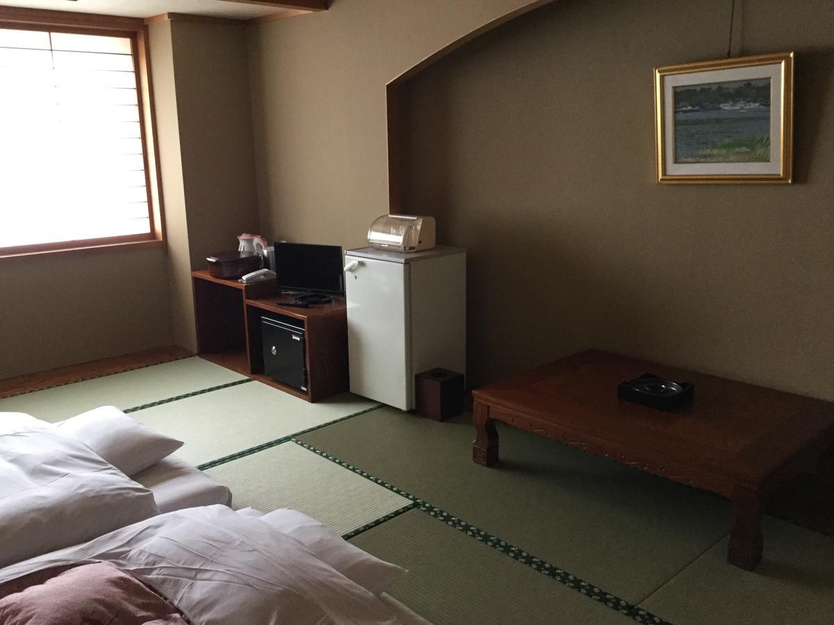 Utsunomiya Inter Resort Hotel & Golf Tsuru Country Club Extérieur photo